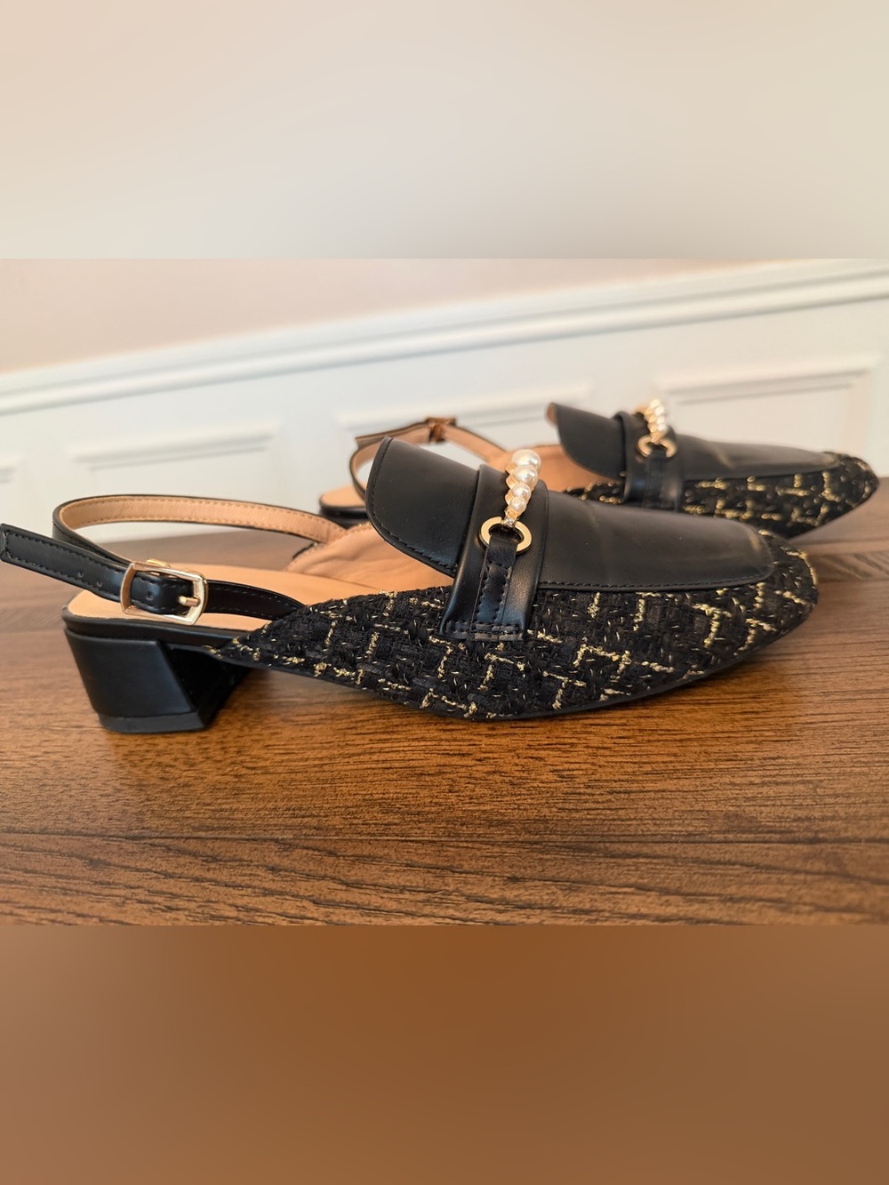 Black Pearl-Accent Slingback Loafers Women’s Size 39